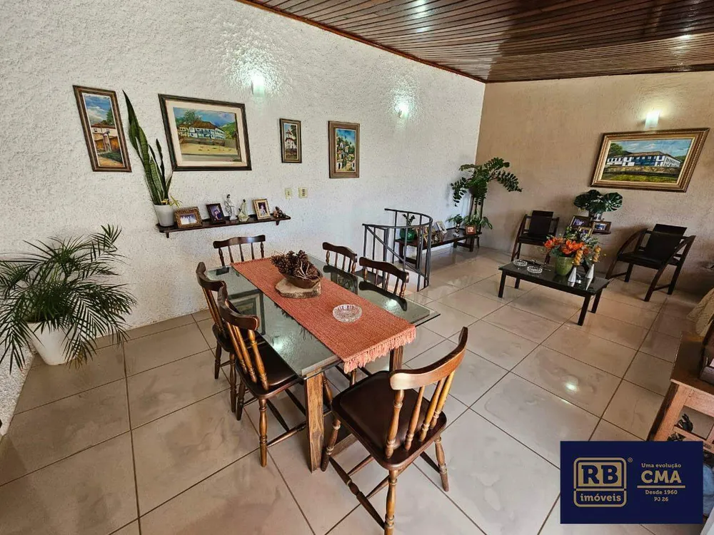 Cobertura, 3 quartos, 219 m² - Foto 12