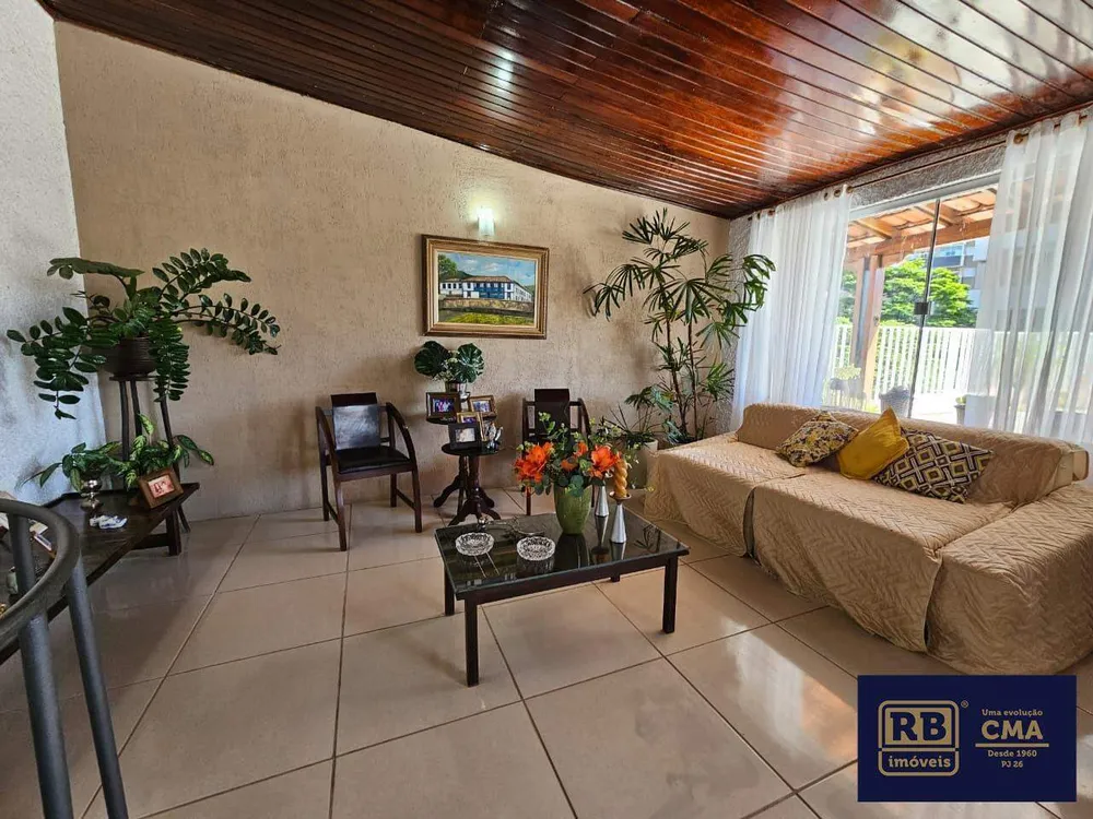 Cobertura, 3 quartos, 219 m² - Foto 13