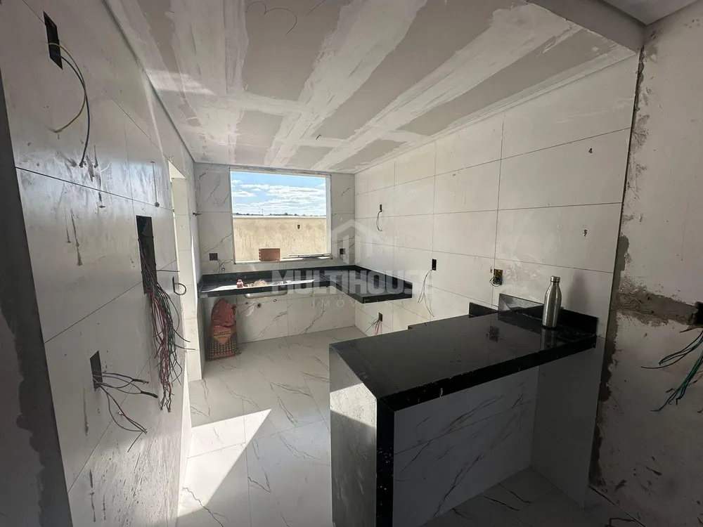 Apartamento, 3 quartos, 190 m² - Foto 2