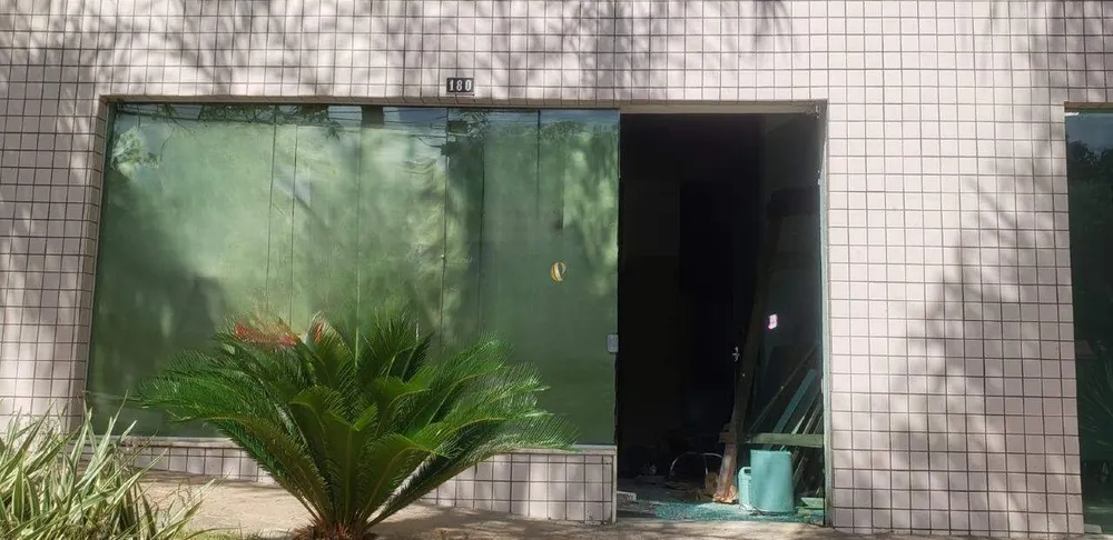 Loja-Salão, 147 m² - Foto 1