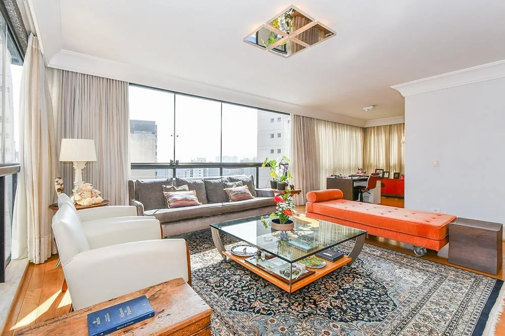Apartamento, 3 quartos, 247 m² - Foto 2