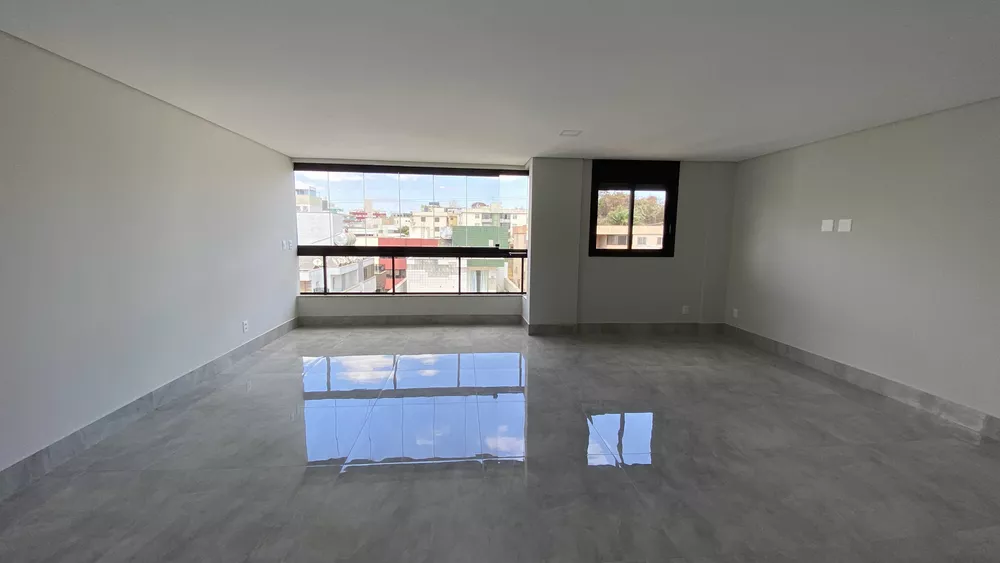 Cobertura à venda com 3 quartos, 206m² - Foto 2