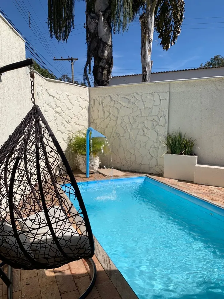 Casa, 3 quartos, 220 m² - Foto 1