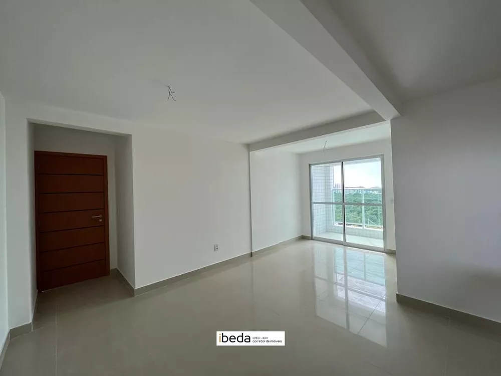 Apartamento à venda com 3 quartos, 92m² - Foto 2