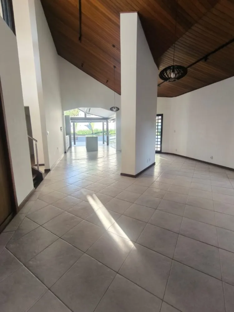 Casa, 3 quartos, 250 m² - Foto 2