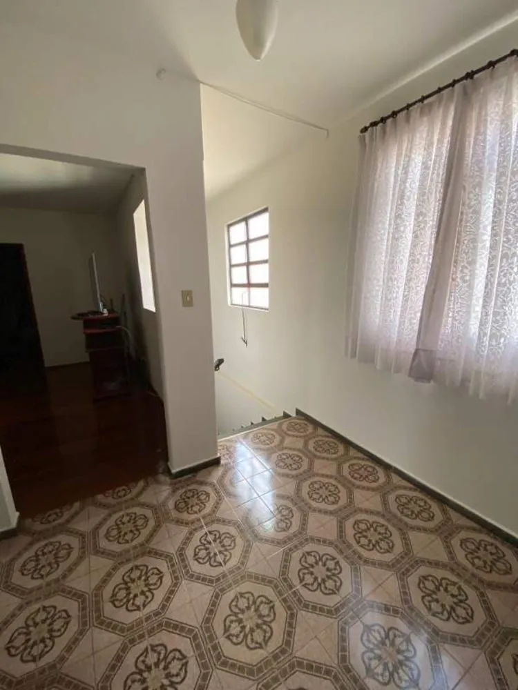 Casa, 5 quartos, 290 m² - Foto 4