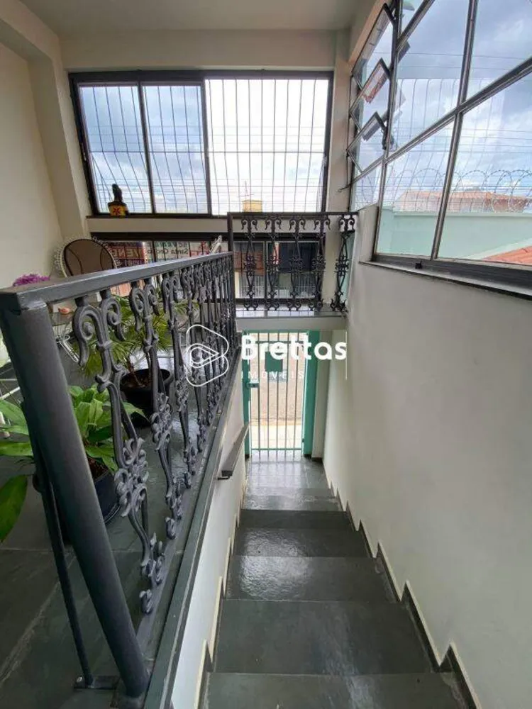 Casa, 5 quartos, 290 m² - Foto 1