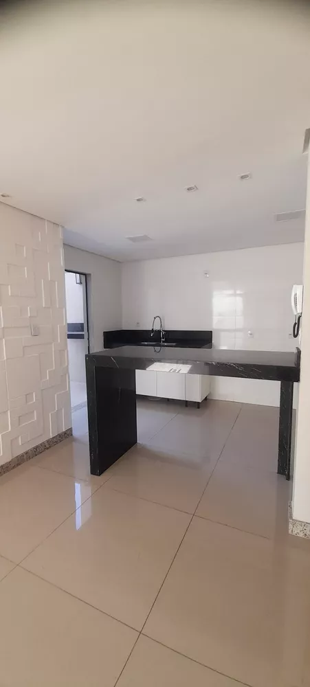 Apartamento à venda com 3 quartos, 133m² - Foto 4