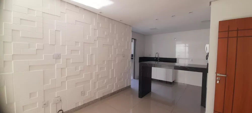 Apartamento à venda com 3 quartos, 133m² - Foto 3