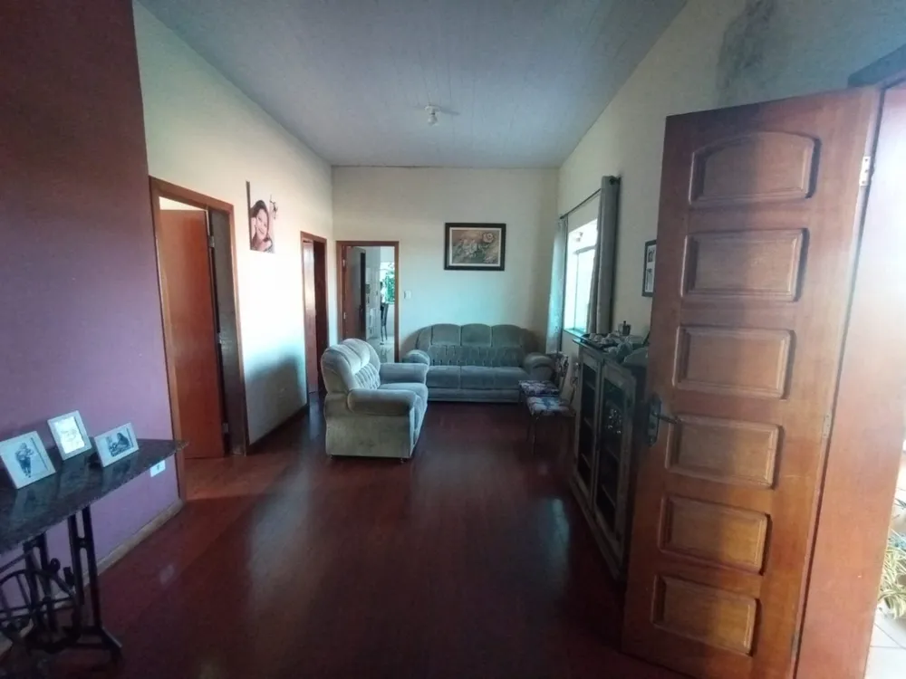Casa, 4 quartos, 629 m² - Foto 4