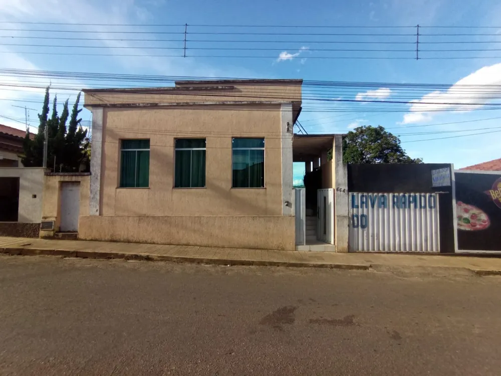 Casa, 4 quartos, 629 m² - Foto 1