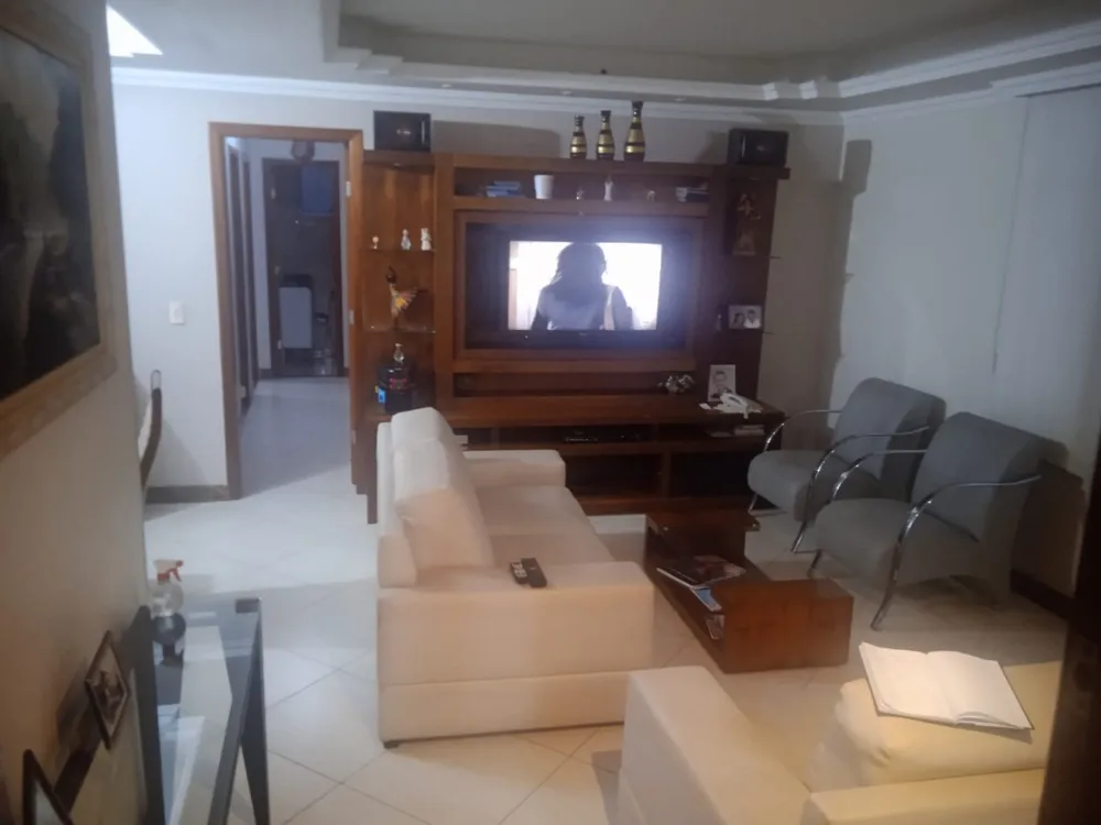 Apartamento, 3 quartos, 170 m² - Foto 2