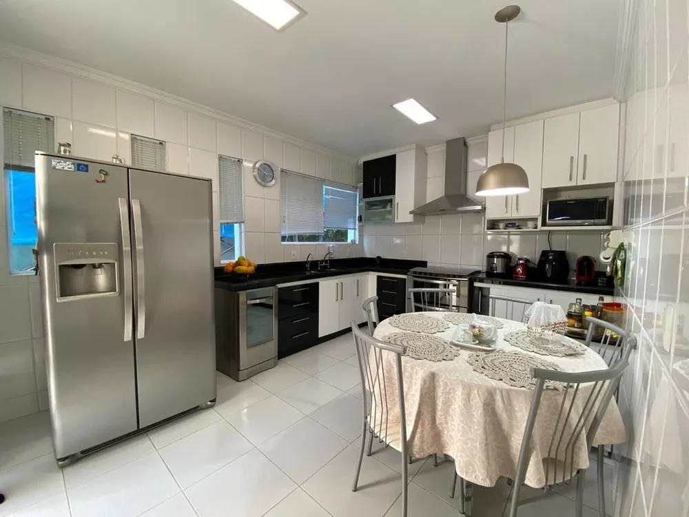 Casa, 3 quartos, 395 m² - Foto 6