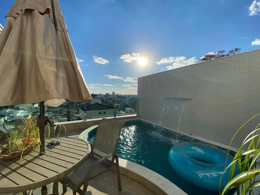 Casa, 3 quartos, 395 m² - Foto 1