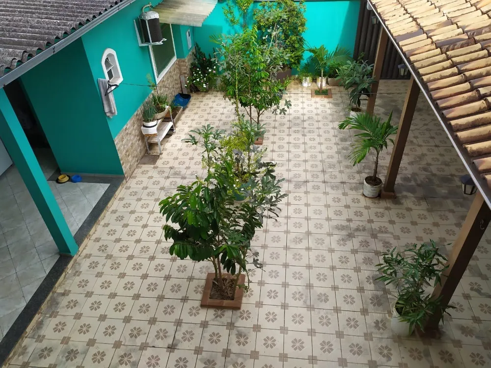 Casa, 4 quartos, 240 m² - Foto 2