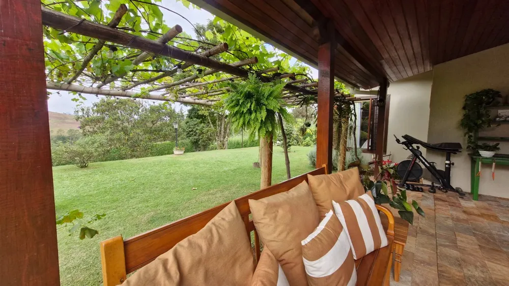 Casa, 4 quartos, 260 m² - Foto 1