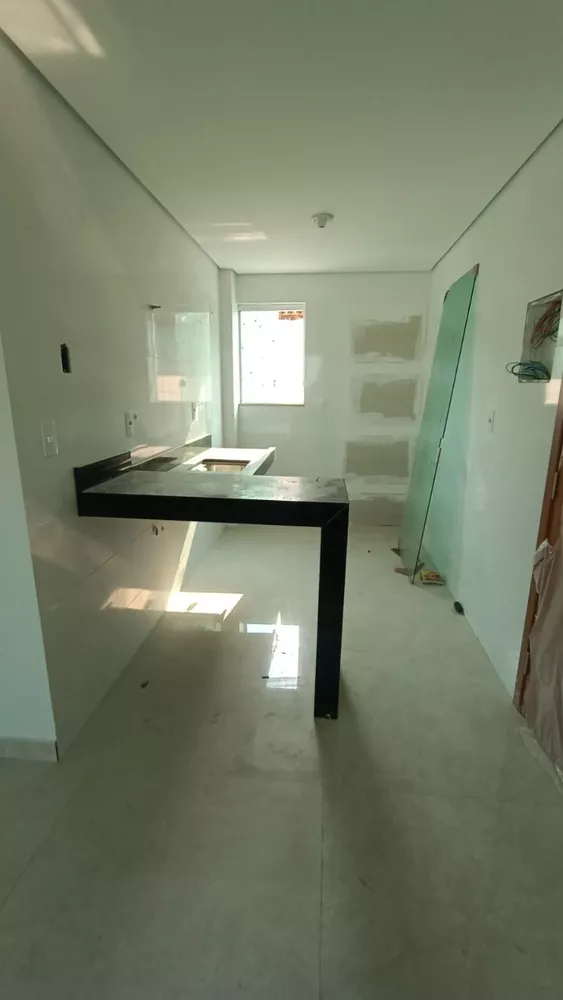 Apartamento à venda com 3 quartos, 60m² - Foto 1