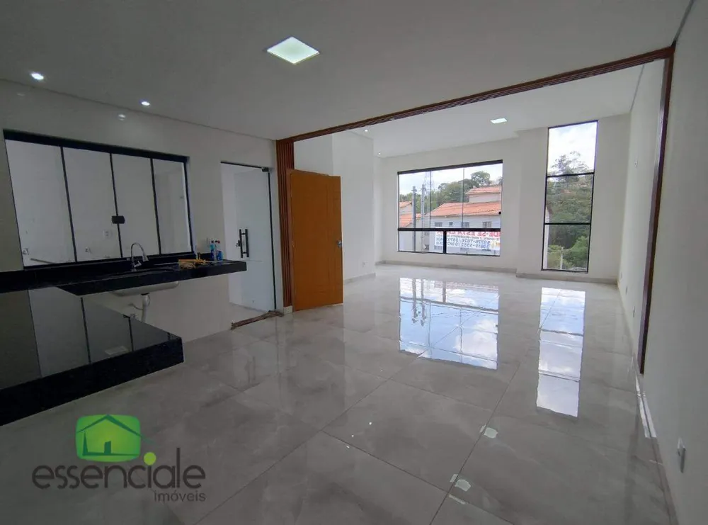 Casa, 3 quartos, 154 m² - Foto 1