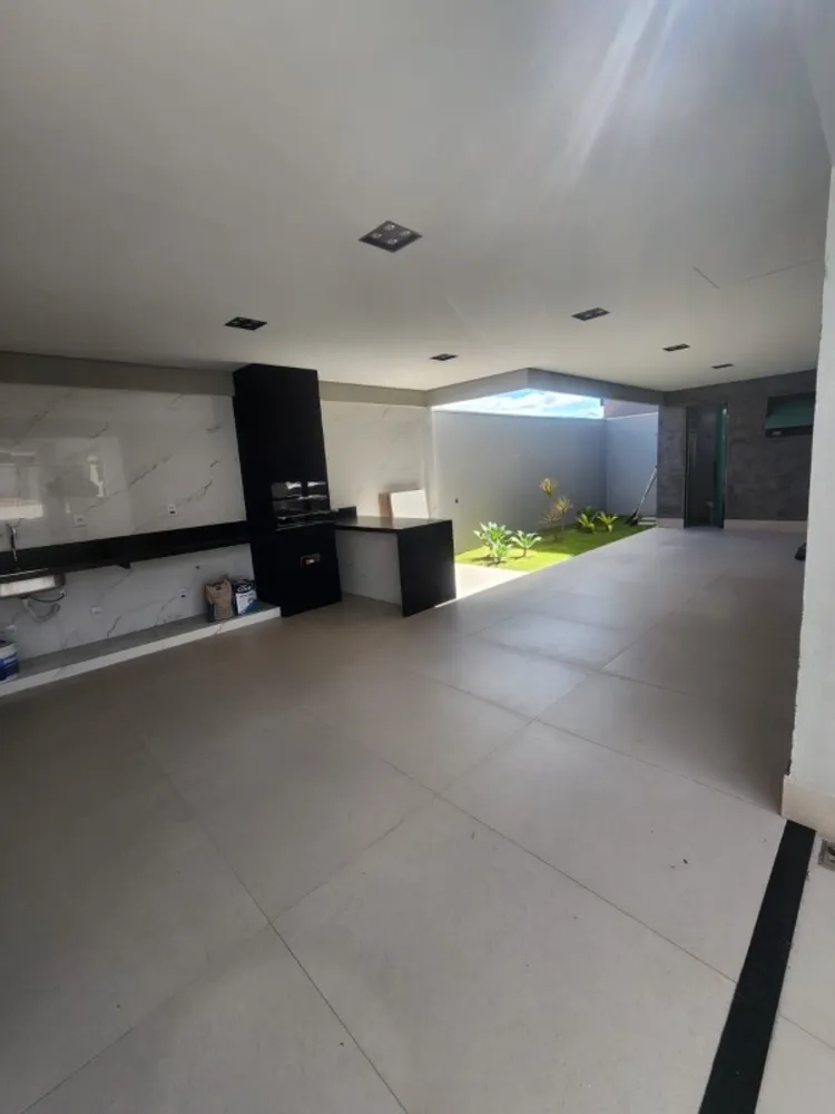 Casa, 3 quartos, 300 m² - Foto 1