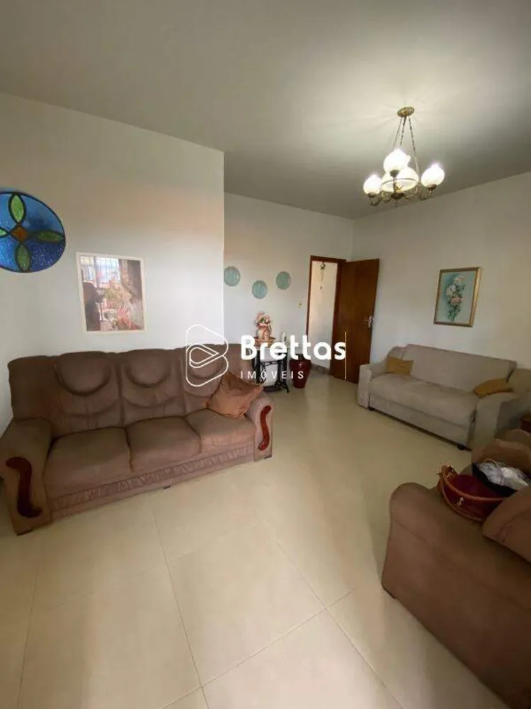 Casa, 5 quartos, 290 m² - Foto 3