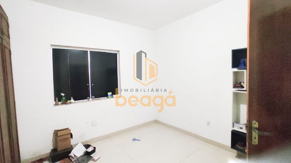 Casa à venda com 3 quartos, 100m² - Foto 8