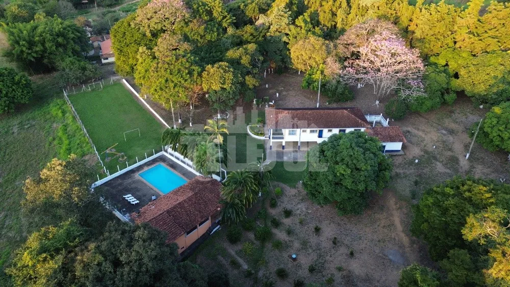 Sítio, 5 quartos, 13560 m² - Foto 11