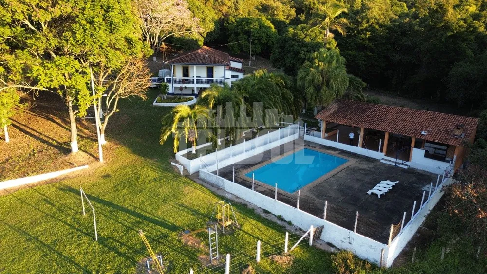 Sítio, 5 quartos, 13560 m² - Foto 8