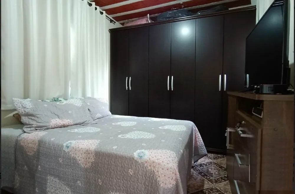Casa, 6 quartos, 200 m² - Foto 6