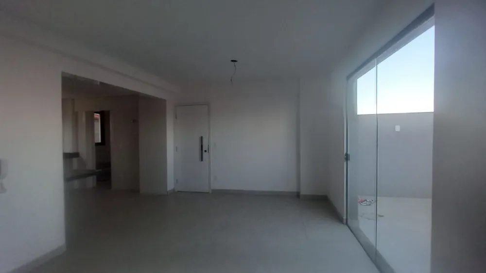 Apartamento, 3 quartos, 100 m² - Foto 2