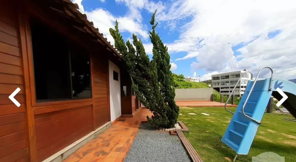 Casa à venda com 3 quartos, 650m² - Foto 3