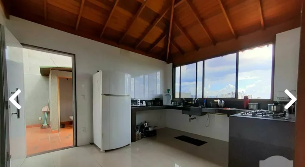 Casa à venda com 3 quartos, 650m² - Foto 7