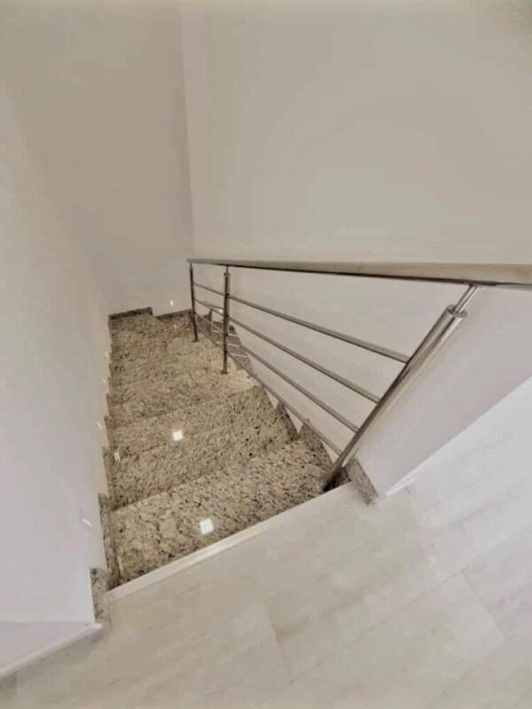 Cobertura à venda com 3 quartos, 164m² - Foto 2