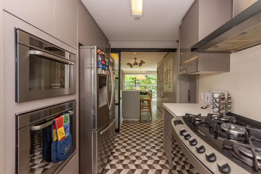 Apartamento, 3 quartos, 198 m² - Foto 4