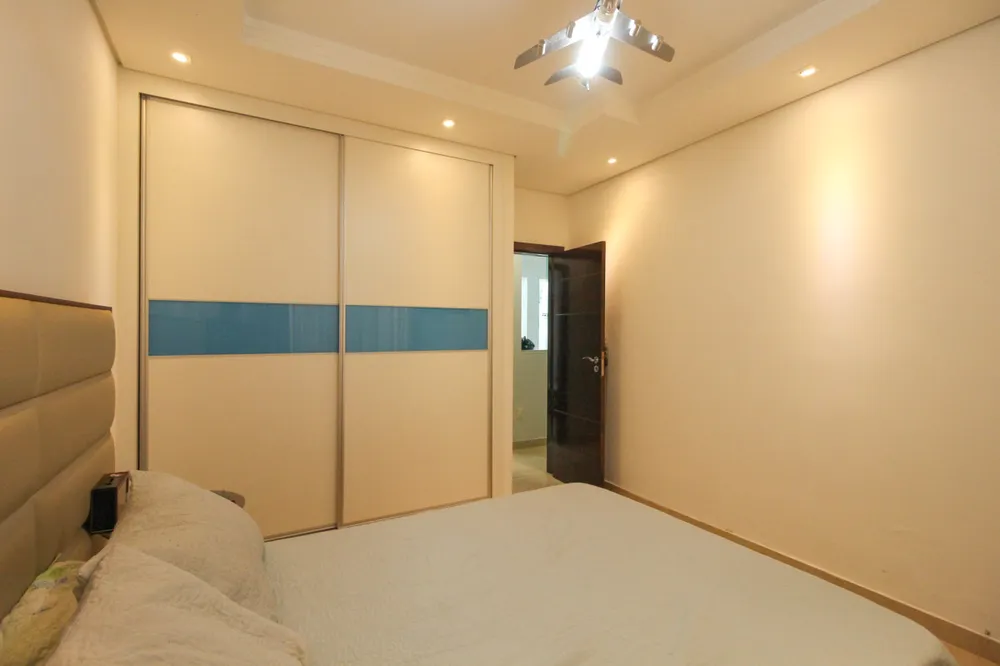 Casa, 4 quartos, 320 m² - Foto 15