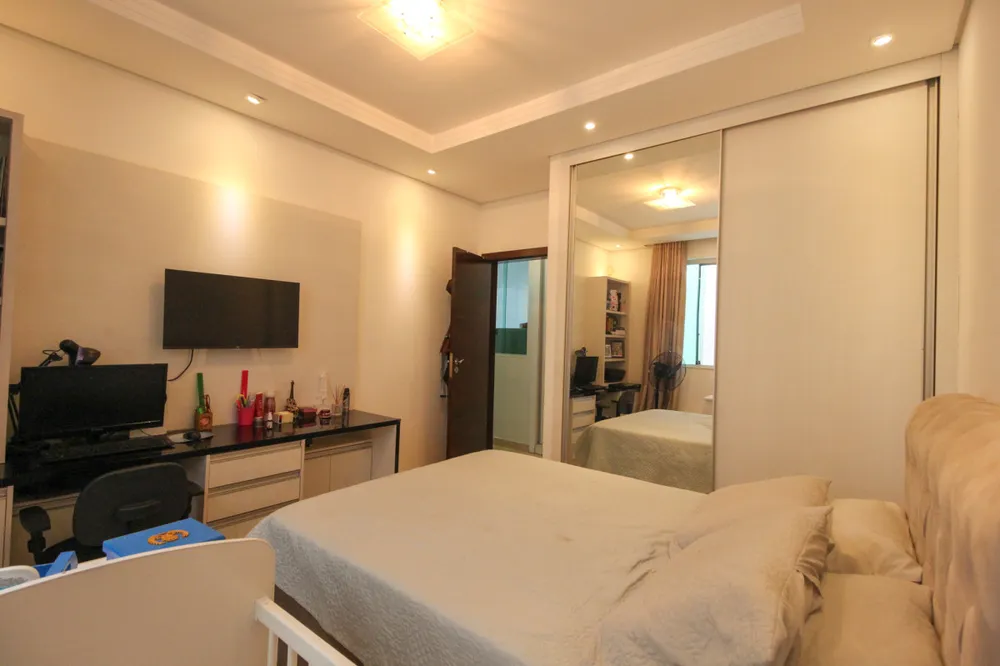 Casa, 4 quartos, 320 m² - Foto 8