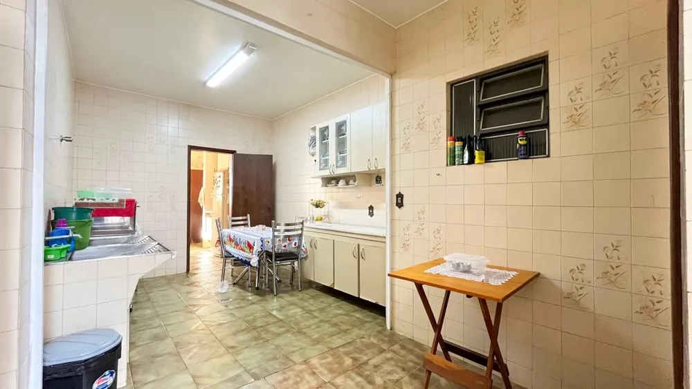 Casa, 5 quartos, 445 m² - Foto 1
