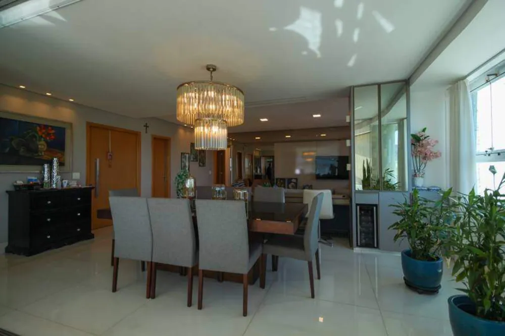 Apartamento, 4 quartos, 183 m² - Foto 1