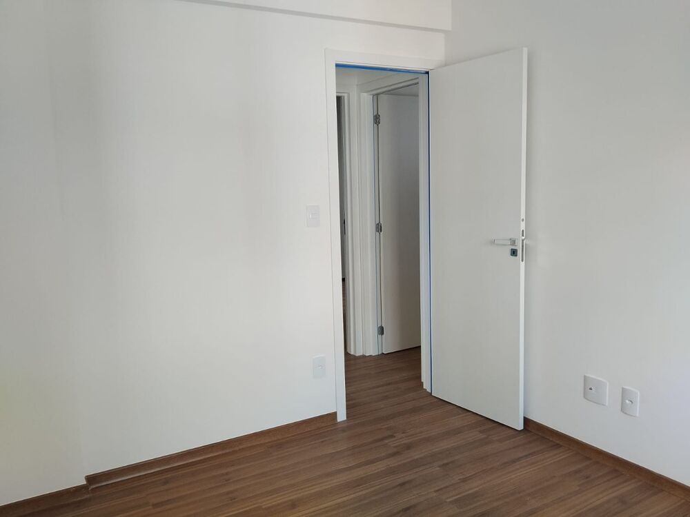 Apartamento à venda com 3 quartos, 85m² - Foto 11