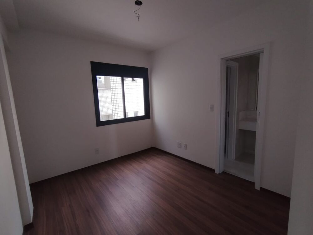 Apartamento à venda com 3 quartos, 85m² - Foto 13