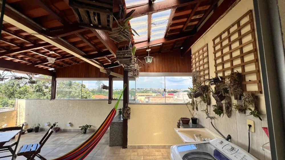 Casa, 3 quartos, 195 m² - Foto 2