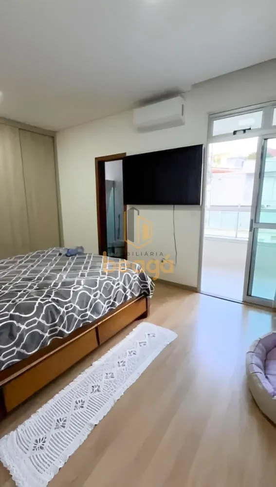 Casa, 3 quartos, 306 m² - Foto 3