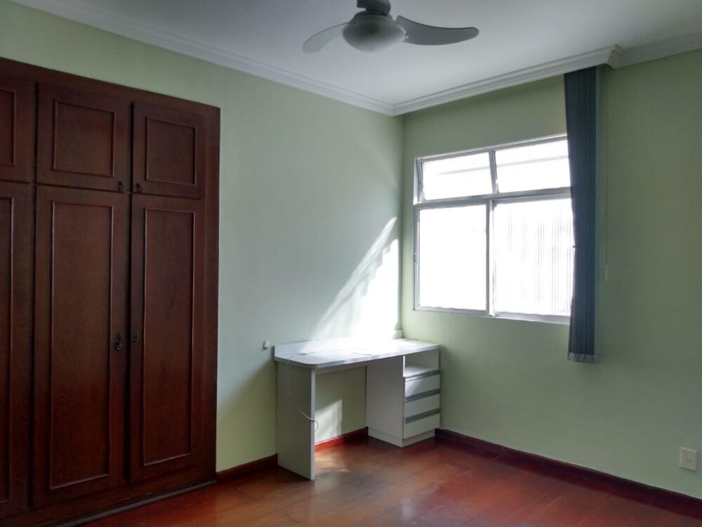 Apartamento à venda com 3 quartos, 122m² - Foto 3