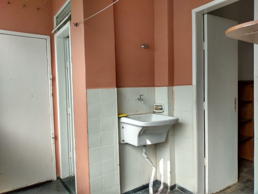 Apartamento à venda com 3 quartos, 122m² - Foto 4