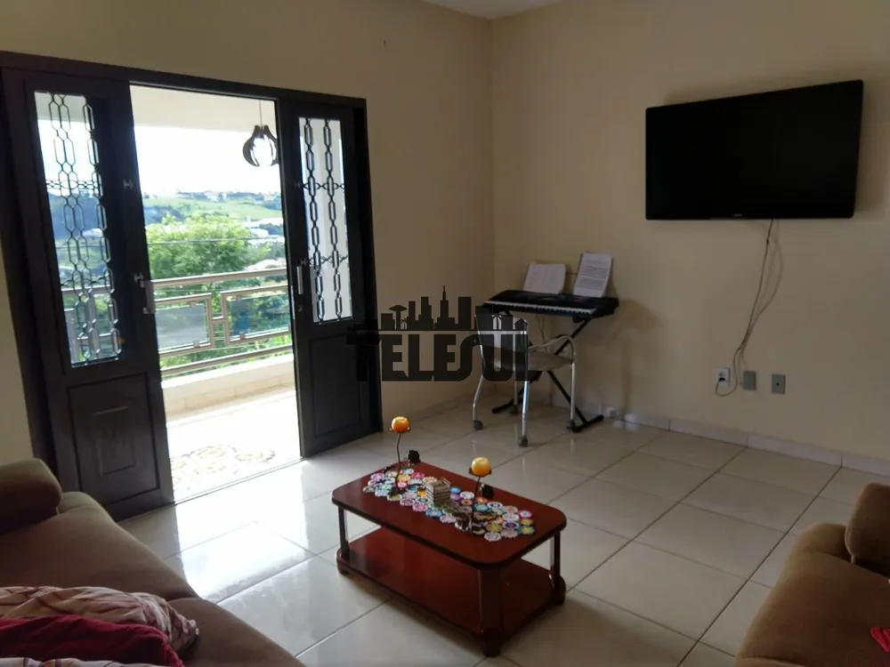Casa, 3 quartos, 332 m² - Foto 1