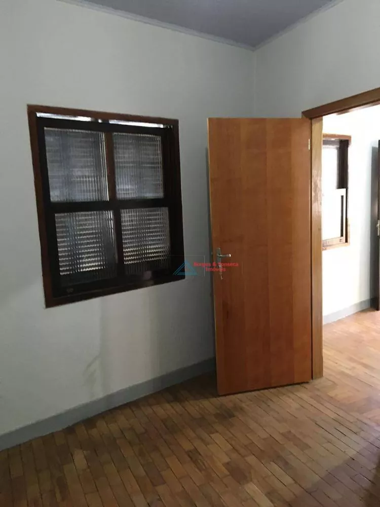 Casa à venda com 4 quartos, 169m² - Foto 4