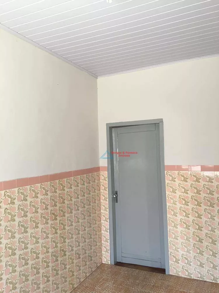 Casa à venda com 4 quartos, 169m² - Foto 12