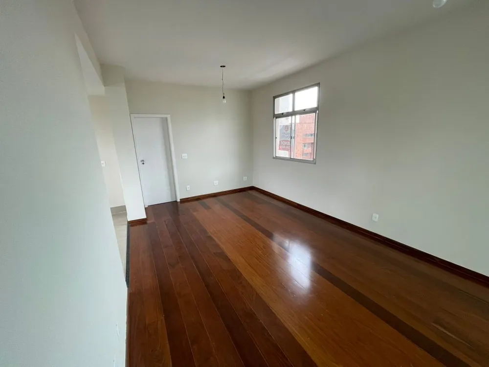Apartamento, 3 quartos, 110 m² - Foto 1