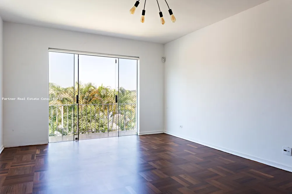 Casa, 3 quartos, 240 m² - Foto 4