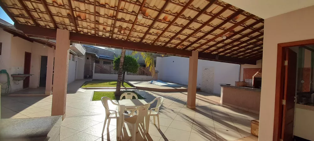 Casa à venda com 3 quartos, 736m² - Foto 11