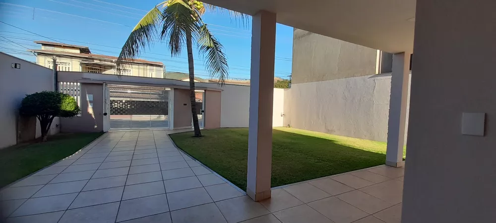 Casa à venda com 3 quartos, 736m² - Foto 3